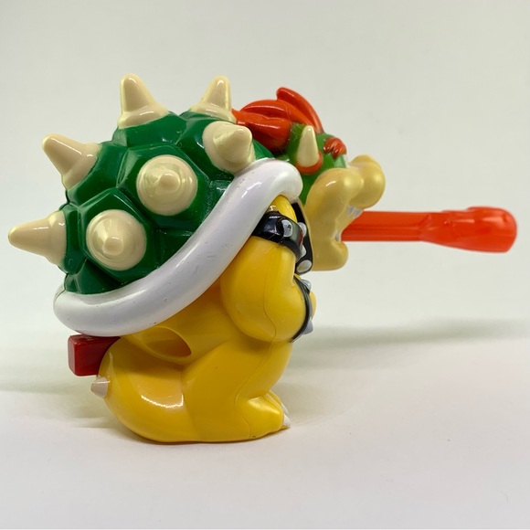 Nintendo Super Mario Brothers Bowser Shoots Fireball McDonalds Happy Meal 2017 - Picture 3 of 11